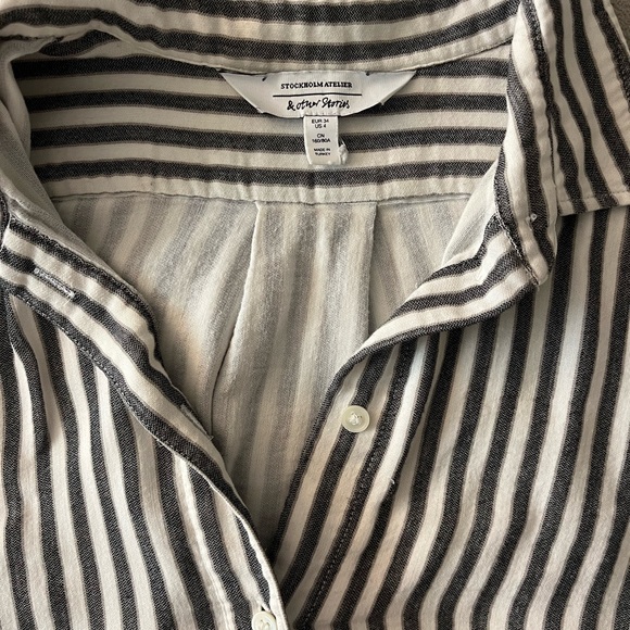 Grey and white button down shirt - Picture 3 of 3